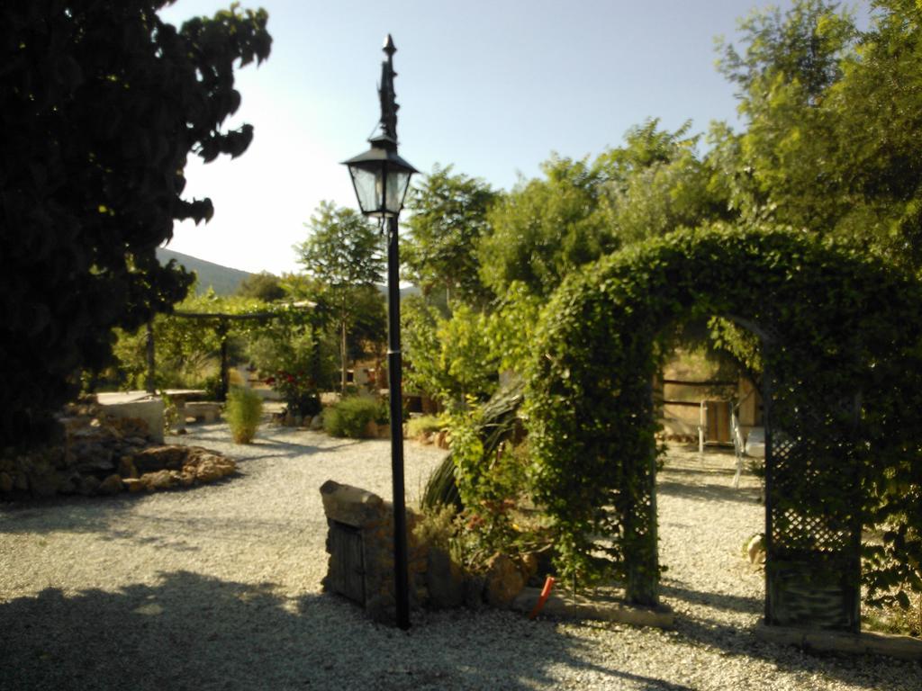 El Sauco Cortijo Los Soledad מראה חיצוני תמונה